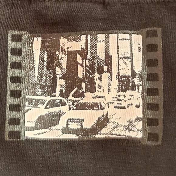 Mens Sublevel 210 Shaftsbury Avenue Black T-Shirt UK Medium - Picture 4 of 4